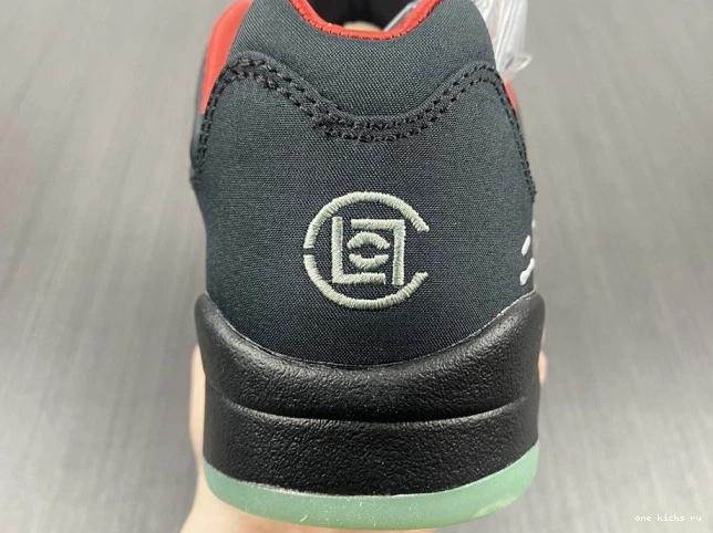 Chep Onekick Anthracite Jordan DM4640-036 5 Air Retro 0607